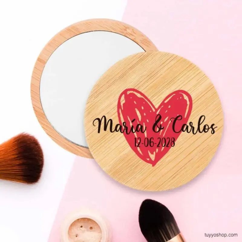 Espejo de boda personalizado, bambú. Modelo corazón