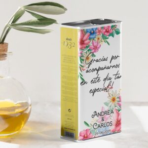 Detalle de boda. Lata de aceite. Personalizada. Diseño floral. 250ml