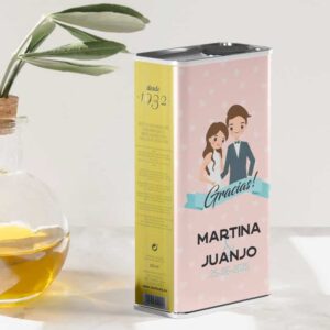 Lata de aceite de oliva para boda. Personalizada. Modelo pareja.
