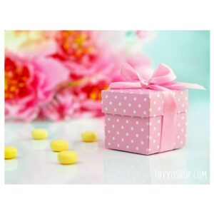 Cajita para regalo Rosa con topitos y lazo