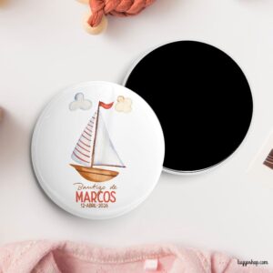 Chapa personalizada para bautizo. Modelo barquito. Imperdible, abridor, espejo, imán chapa iman personalizada barquito