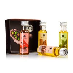 Pack de 4 condimentos. 25ml. Presentado en estuche.