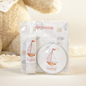 detalles de bautizo de barquito: pack de espejo y bálsamo personalizado