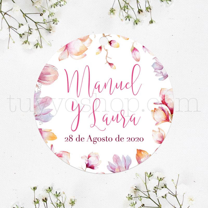 etiqueta para boda modelo magnolio. Puedes personalizarla con nombre y fecha.
