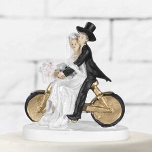 Figura para tarta de boda. Novios en bici.