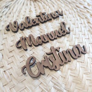 Nombres marcasitios en madera para boda, 3mm, personalizables, elegant nombres marcasitios para boda2