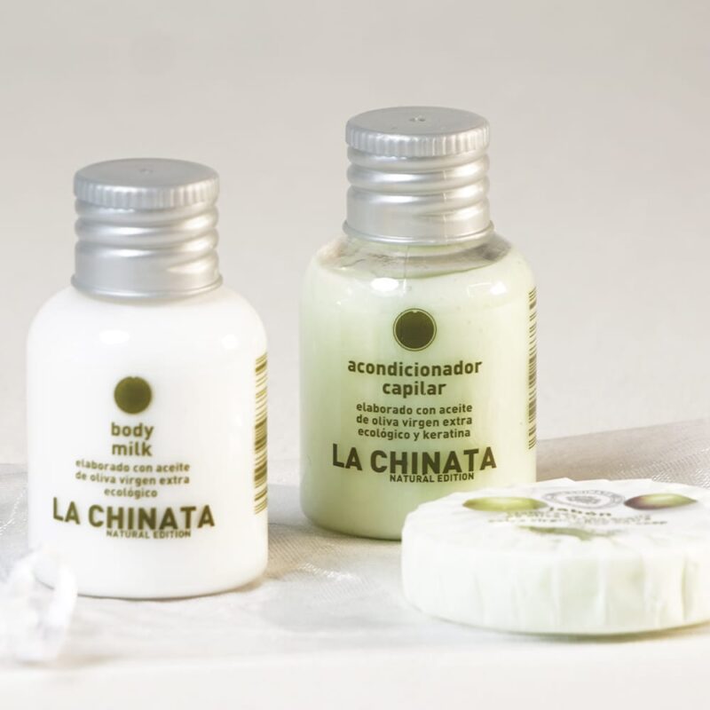 Pack Jabón, Body Milk y Acondicionador en bolsa de organza