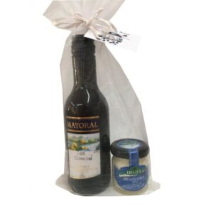 Pack gourmet. Vino Jumilla mayoral y crema de queso de oveja. Incluye bolsa de organza.