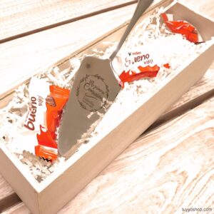 Ultimos regalos para invitados añadidos paleta tarta comunion pala personalizada circulo3