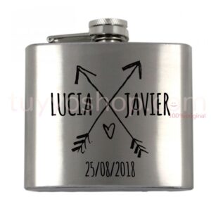 Petaca personalizada para boda, modelo doble flecha. 5oz