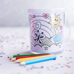 Taza para niños. Crea tu propio dibujo. Incluye lápices y primeras plantillas.