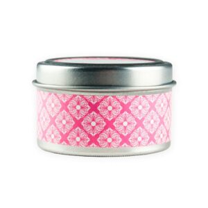 Vela aromática en latita. Modelo Karma. 3 aromas. Presentada en cajita kraft